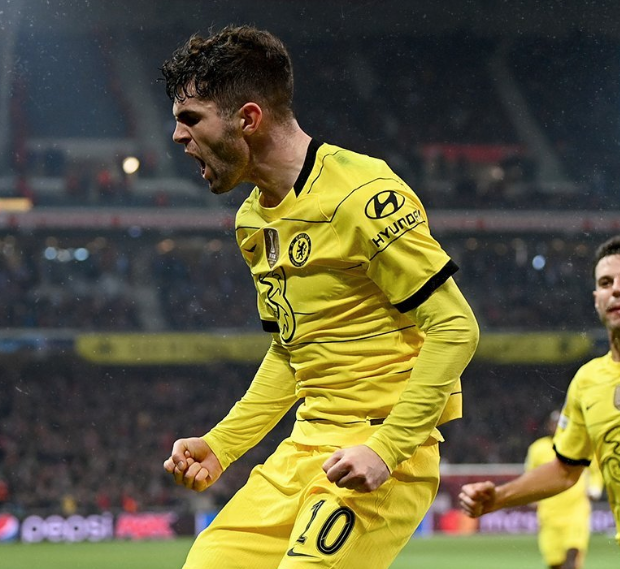 开云网页版-转折点新疆广汇豪取连胜；欧冠今晚攻防权衡；震撼外界；纪律约束更严格