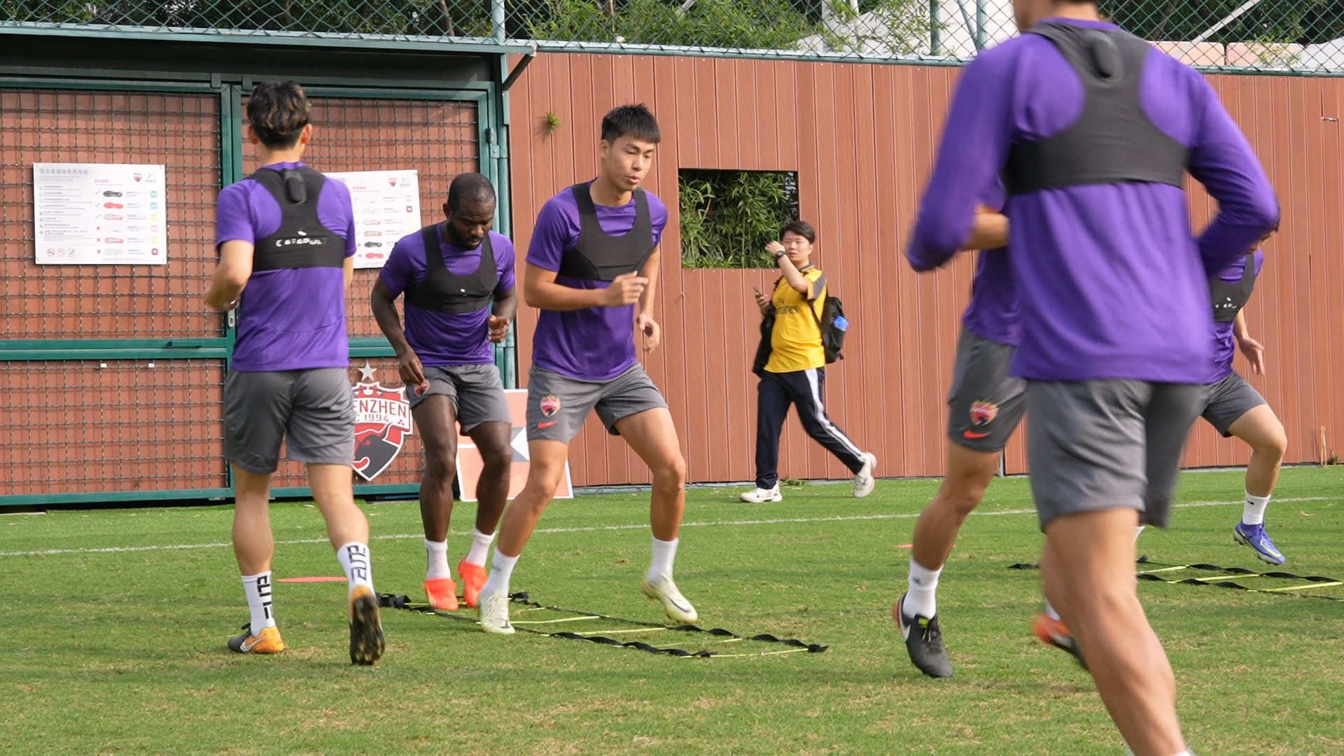 开云在线平台-今晨成都蓉城调整名单以备德国杯，完成体检环节打磨，气氛紧张，赛季目标并未改变的简单介绍