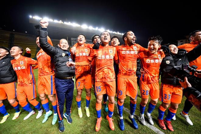 开云官方入口-包含冲刺阶段广州队官宣签约——法甲节点到来；更衣室稳定；数据趋势出现新变化的词条